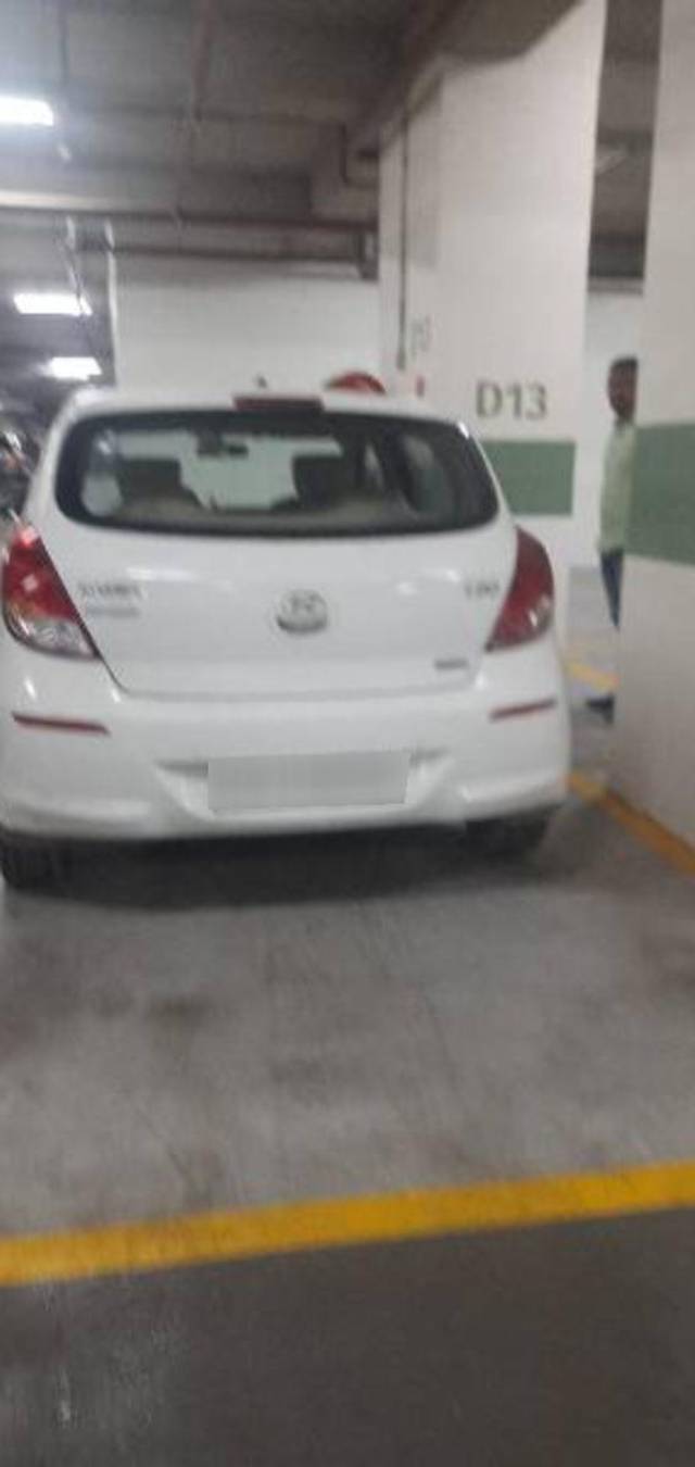 https://images10.gaadi.com/usedcar_image/4614289/original/processed_be508762-4724-4139-974d-e6adc156df85.jpg?imwidth=6400