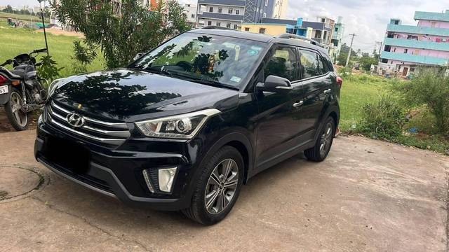 https://images10.gaadi.com/usedcar_image/4614296/original/processed_ae9477f6-7408-434f-b6bb-d87660e6a958.jpeg?imwidth=6400