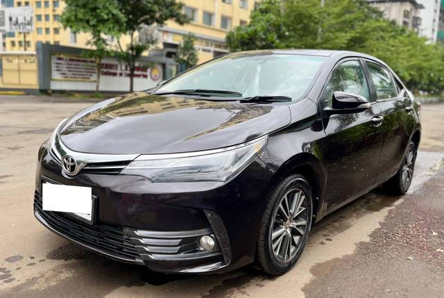 https://images10.gaadi.com/usedcar_image/4614324/original/processed_e836a679-335d-4f7e-821a-99360577f9ea.jpg?imwidth=6402