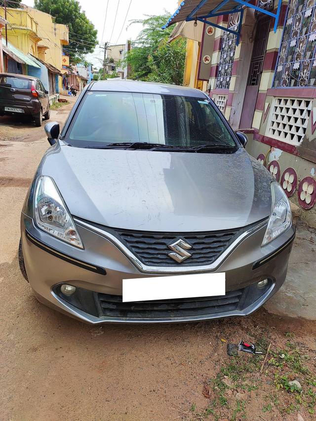 https://images10.gaadi.com/usedcar_image/4614333/original/processed_7c707ce7-e7fc-4044-bed0-ed039e04cb91.jpg?imwidth=6400