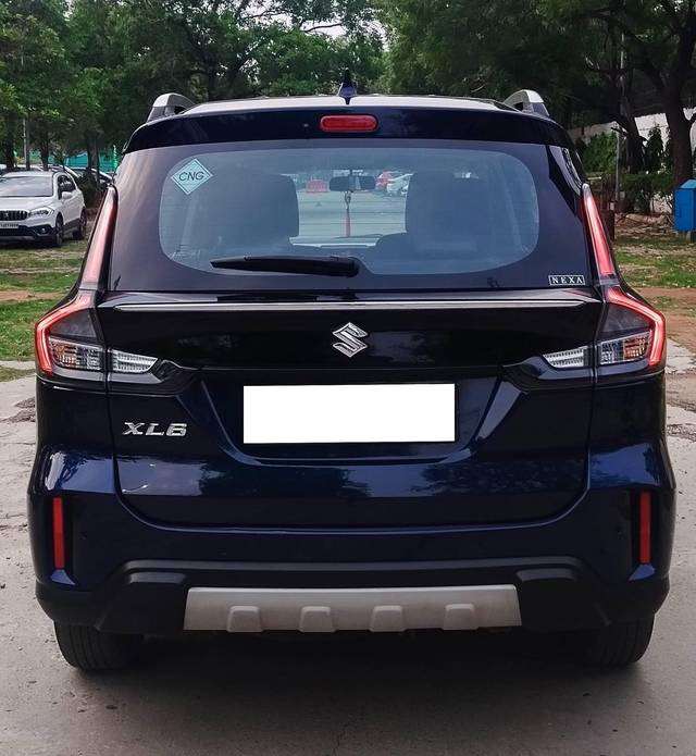 https://images10.gaadi.com/usedcar_image/4614399/original/processed_e5cf77c80ac2cc16a9eb2edc0f4c2335.jpg?imwidth=6401