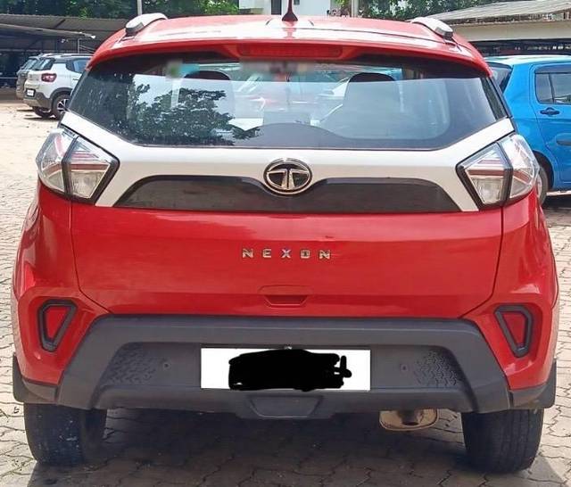 https://images10.gaadi.com/usedcar_image/4614409/original/processed_58771b67-542e-4141-9ab8-0711671f398a.jpeg?imwidth=6401