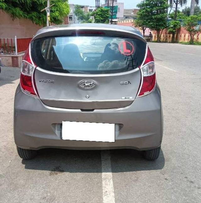 https://images10.gaadi.com/usedcar_image/4614424/original/processed_bbfac862-c801-4e8f-9567-87b6b4f1d744.jpg?imwidth=6401