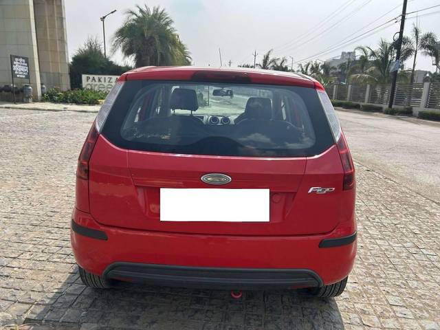 https://images10.gaadi.com/usedcar_image/4614443/original/processed_9893e2a539ff1ba4b5c7a64650ce2e08.jpg?imwidth=6402