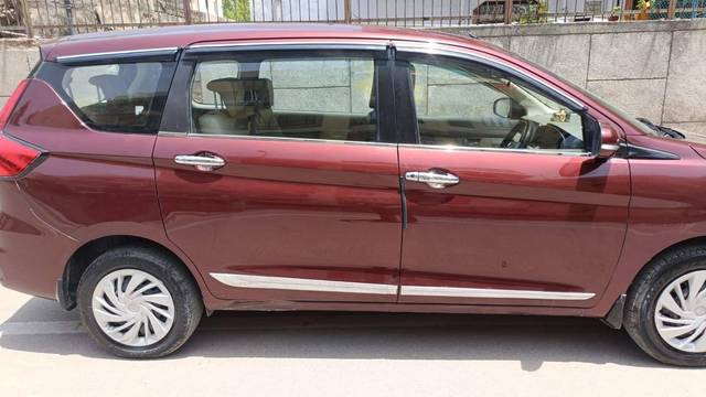 https://images10.gaadi.com/usedcar_image/4614486/original/processed_30ba460dd924afa511266b040573a9c2.jpg?imwidth=6401