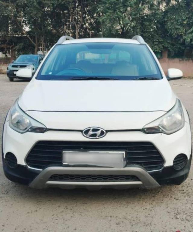 https://images10.gaadi.com/usedcar_image/4614515/original/processed_08d12974-5a2c-48e5-8684-340d3a5e28be.jpg?imwidth=6400