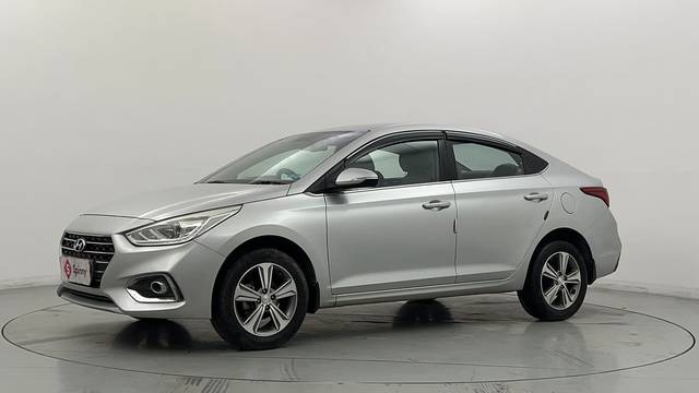 https://images10.gaadi.com/usedcar_image/4614767/original/e9ba2694747695752b34f1f4c9c92cc4.JPG?imwidth=6400