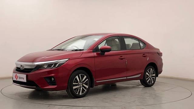 https://images10.gaadi.com/usedcar_image/4614806/original/c4e33bddba0d05f7de21e77162ff1fc3.JPG?imwidth=6400