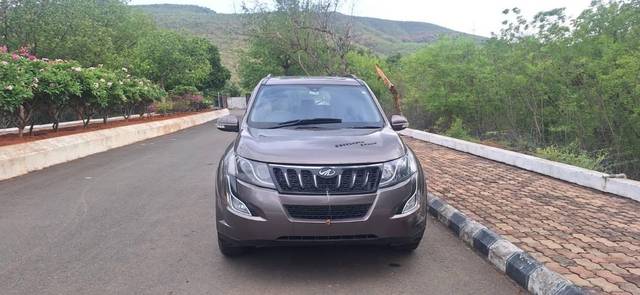 https://images10.gaadi.com/usedcar_image/4614814/original/processed_2ed6540f-21ce-45fd-b1d2-aeb2f02c4082.jpeg?imwidth=6400