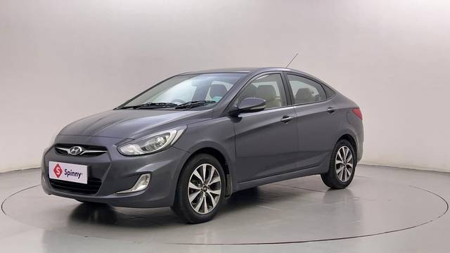 https://images10.gaadi.com/usedcar_image/4614838/original/78787ec0a6467652b427ff693911a2a6.JPG?imwidth=6400