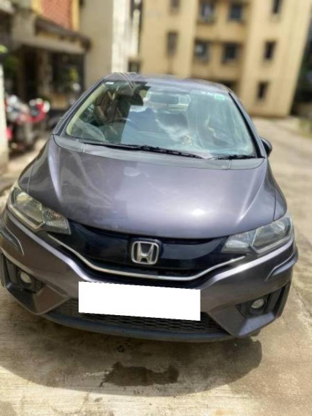 https://images10.gaadi.com/usedcar_image/4614925/original/processed_955f698d-7f46-4123-b5a1-9d073ccf4661.jpg?imwidth=6401