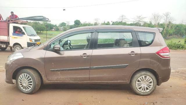 https://images10.gaadi.com/usedcar_image/4614946/original/processed_f786d063-ee29-427c-87ad-112b419d0a3f.jpg?imwidth=6402