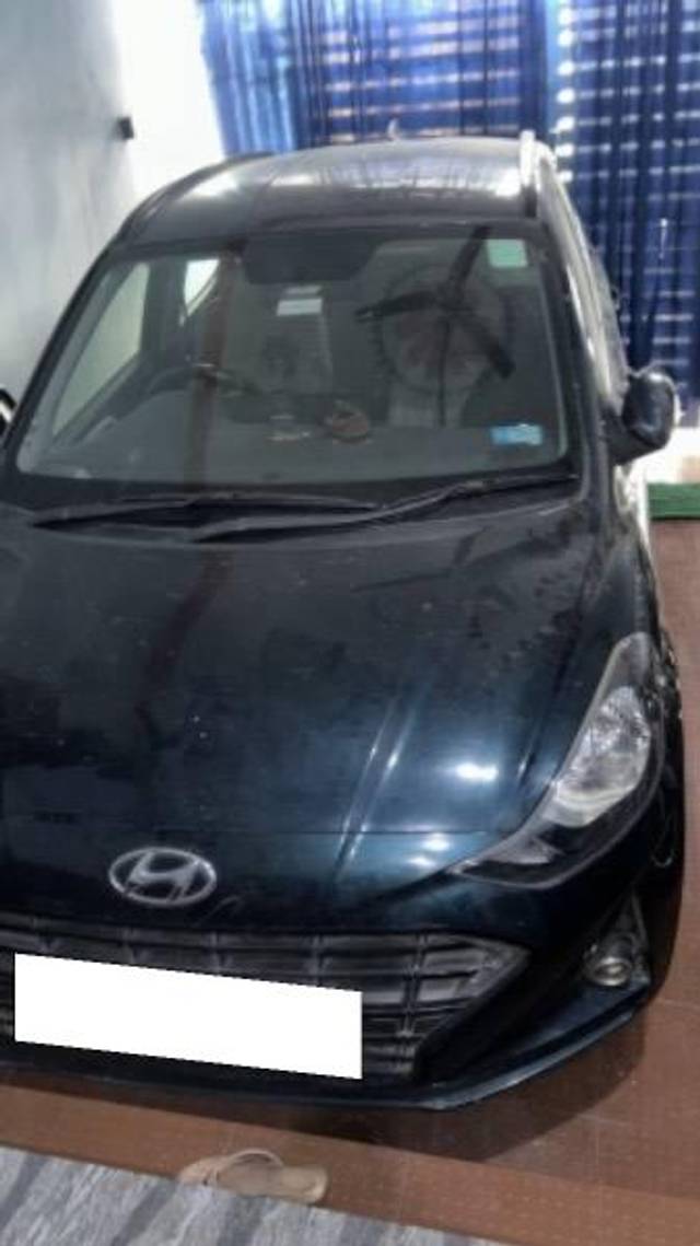 https://images10.gaadi.com/usedcar_image/4614972/original/processed_1526cd4c-72a5-410f-ad60-22971b99bb89.jpeg?imwidth=6400