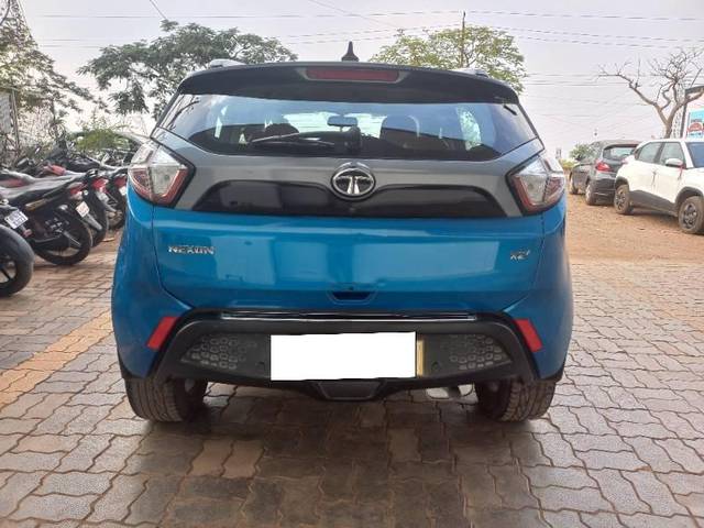 https://images10.gaadi.com/usedcar_image/4614994/original/processed_2f6b71e1-0baa-48df-a084-15fdc7f2d407.jpg?imwidth=6401