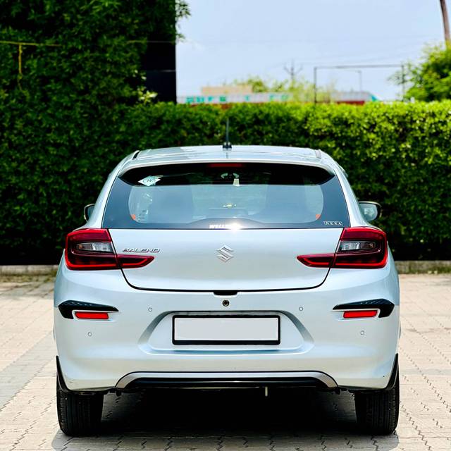 https://images10.gaadi.com/usedcar_image/4614998/original/processed_006639e6-a1a5-4f5c-814b-497ed9068001.jpg?imwidth=6401