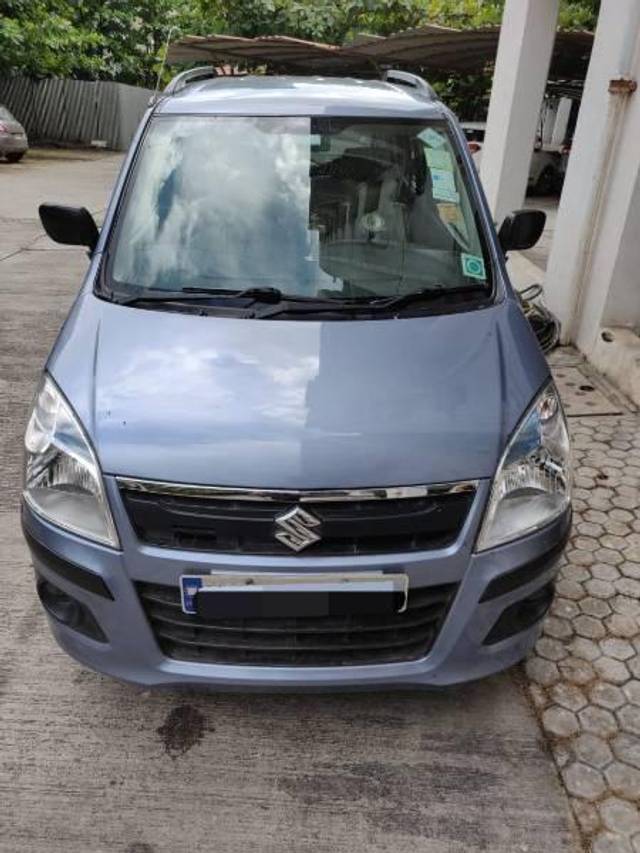 https://images10.gaadi.com/usedcar_image/4614999/original/processed_32ca942e-34dd-41ed-b791-e0b05c4792b0.jpg?imwidth=6400