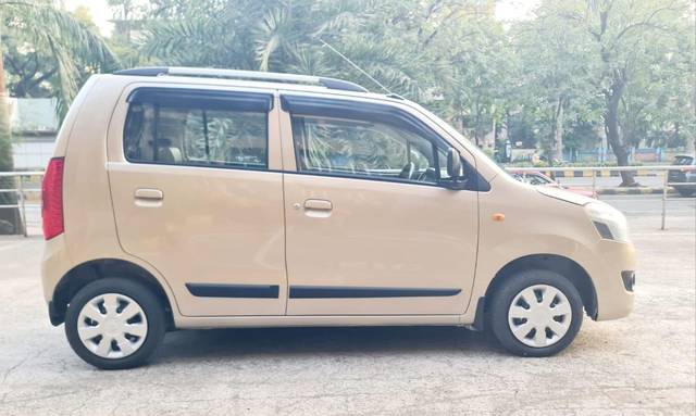 https://images10.gaadi.com/usedcar_image/4615019/original/efa22fe99ec75c942c121439d0e9076c.jpeg?imwidth=6401