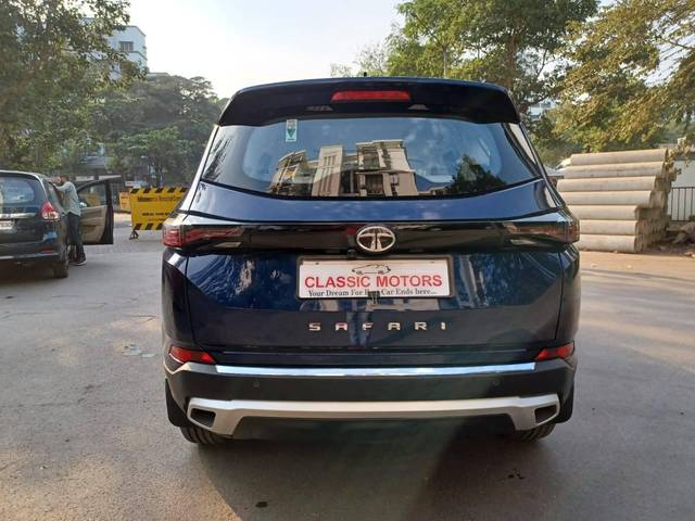 https://images10.gaadi.com/usedcar_image/4615020/original/processed_5b0441af23afdf711dc9470d8c45d40b.jpeg?imwidth=6402