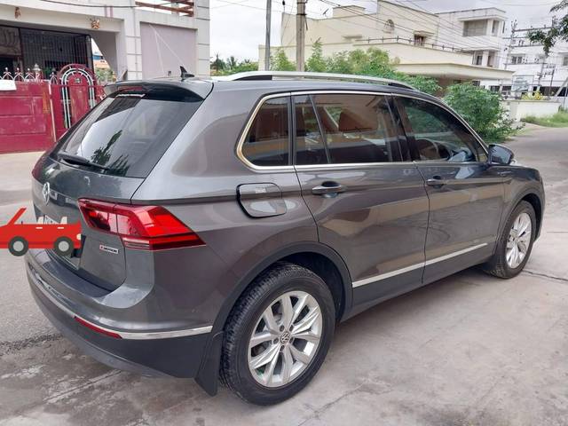 https://images10.gaadi.com/usedcar_image/4615025/original/processed_7bbac62e-49b5-419d-897e-2f1c83b2ba28.jpg?imwidth=6401