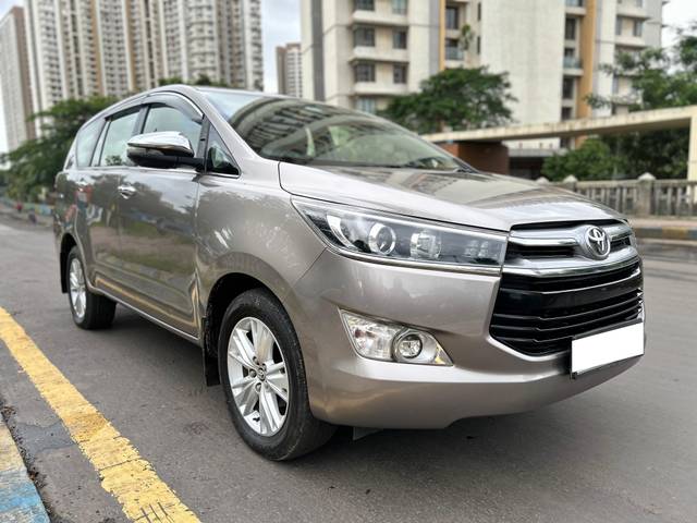 https://images10.gaadi.com/usedcar_image/4615030/original/processed_be57e725d7291037faed6d7220f79562.jpg?imwidth=6400
