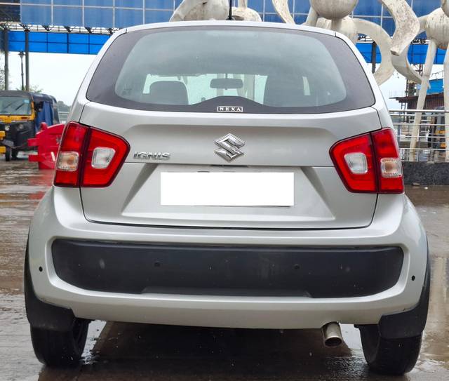 https://images10.gaadi.com/usedcar_image/4615062/original/processed_ea55803c263ac688af5afa4f02e810fb.jpg?imwidth=6402