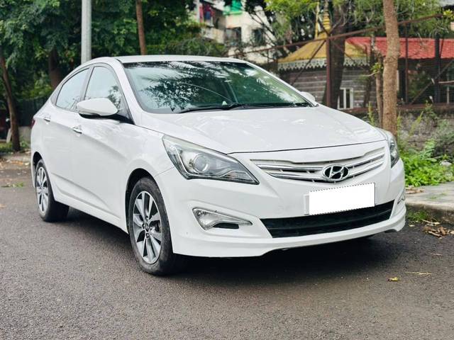 https://images10.gaadi.com/usedcar_image/4615073/original/processed_5d56db07-08a3-46ae-8cc6-25d7e5a691d0.jpg?imwidth=6400
