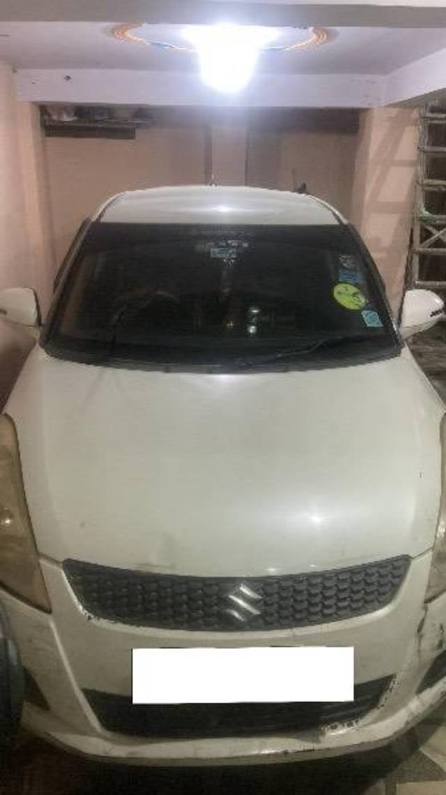 https://images10.gaadi.com/usedcar_image/4615076/original/processed_01b479c5-9e19-448e-afa3-034739c43bc1.jpeg?imwidth=6400