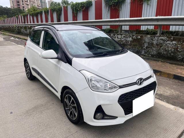 https://images10.gaadi.com/usedcar_image/4615080/original/processed_dc6a323d8c23592906d2be95dae625c1.jpg?imwidth=6400