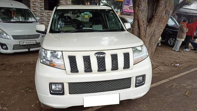 https://images10.gaadi.com/usedcar_image/4615083/original/processed_7e21ce47-6432-454a-a344-fc35d5e146de.jpg?imwidth=6400