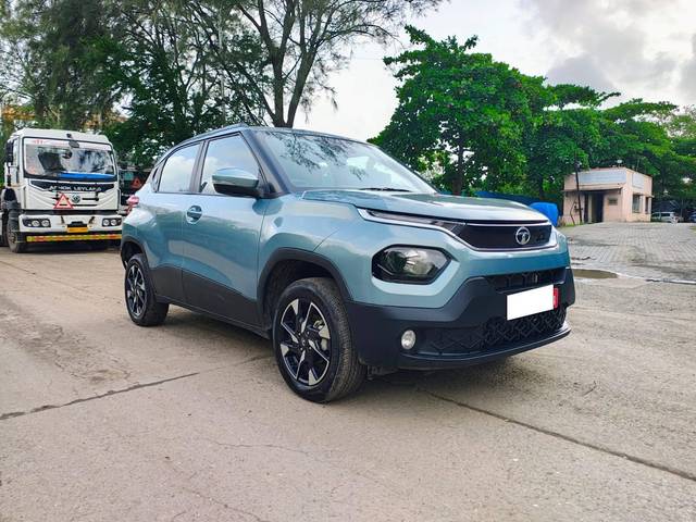 https://images10.gaadi.com/usedcar_image/4615110/original/processed_b03b650968e1822fa9323a4db978736a.jpg?imwidth=6400