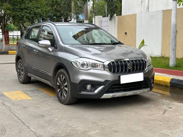 https://images10.gaadi.com/usedcar_image/4615118/original/processed_40d9470667740b935abb986b415f8944.jpg?imwidth=6400