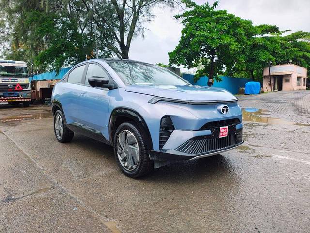 https://images10.gaadi.com/usedcar_image/4615122/original/processed_77df0ae611295413413e553e75e11c61.jpg?imwidth=6400