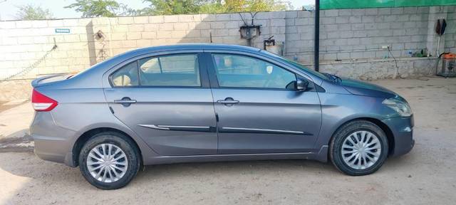 https://images10.gaadi.com/usedcar_image/4615173/original/processed_639fff1a-1b85-4c56-b9dc-9fa5e29f4cd6.jpg?imwidth=6401