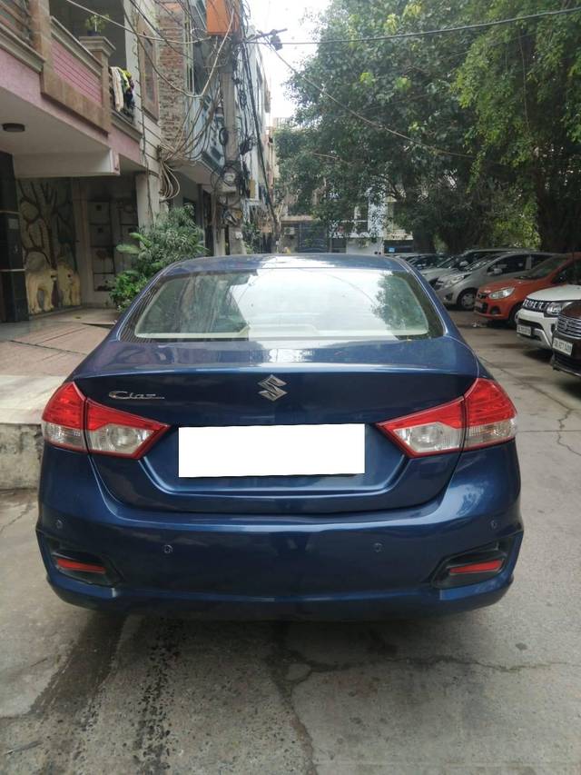 https://images10.gaadi.com/usedcar_image/4615208/original/processed_c2e025f960e8d013cf8ce19c16c6bdfb.jpg?imwidth=6401