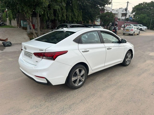 Second-hand 2019 Hyundai Verna CRDi 1.6 AT SX for sale in Jaipur-4