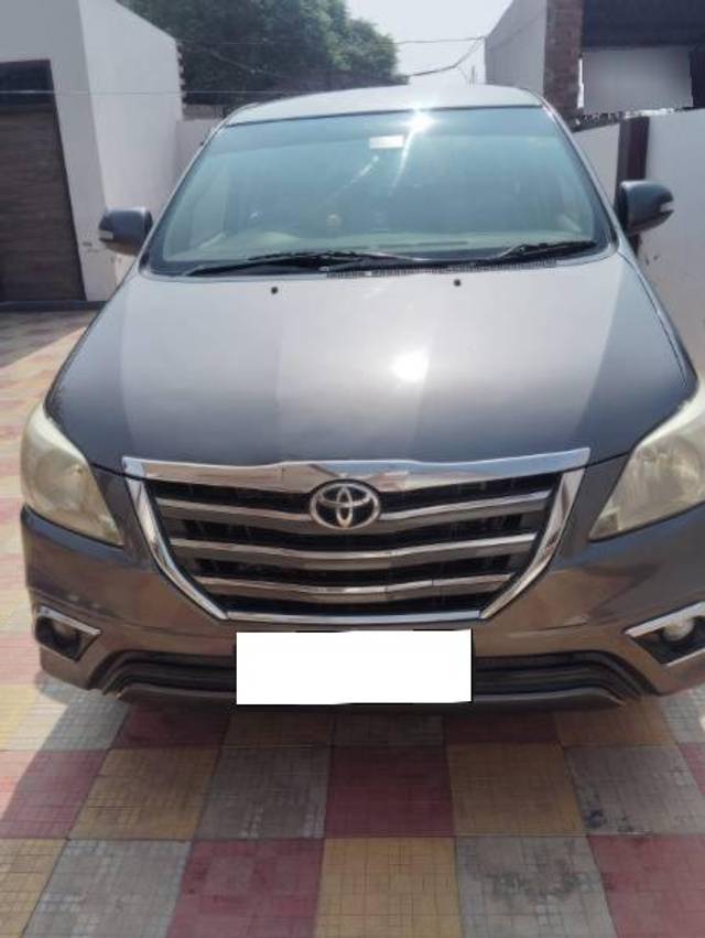 https://images10.gaadi.com/usedcar_image/4615244/original/processed_b9c288ab-517f-46e5-9c1e-242bbbb9ff38.jpg?imwidth=6402