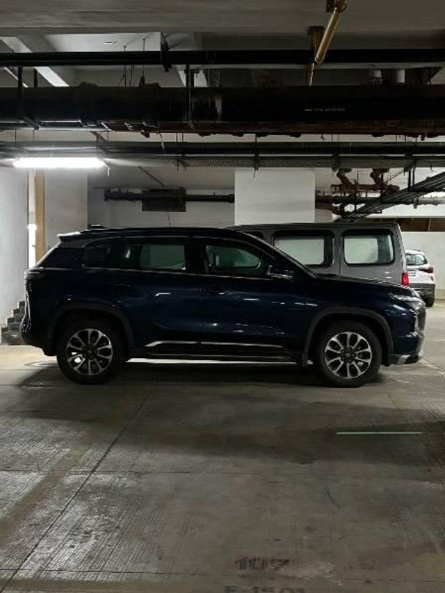 https://images10.gaadi.com/usedcar_image/4615245/original/processed_9f070f47-ea68-48bd-bd9c-f12b519c7561.jpeg?imwidth=6401