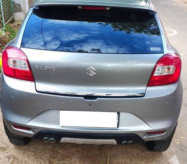 https://images10.gaadi.com/usedcar_image/4615258/original/processed_84386689-5409-4c83-9fbf-024c800be9df.jpg?imwidth=6400