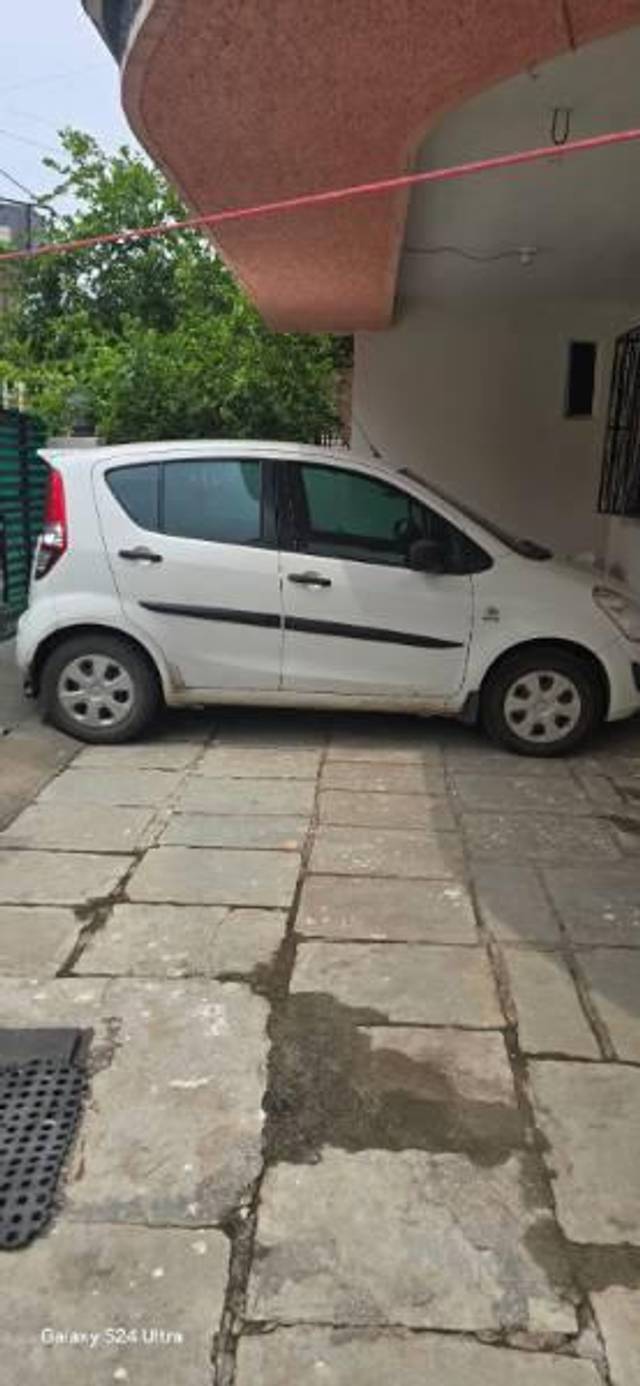 https://images10.gaadi.com/usedcar_image/4615273/original/processed_963e40c0-fd52-4221-8f64-6cc5d71598c5.jpeg?imwidth=6402