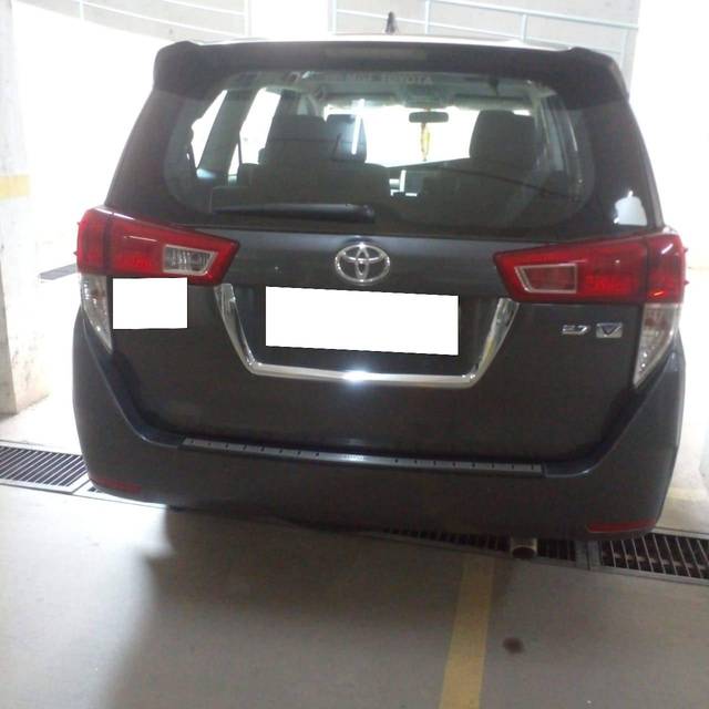 https://images10.gaadi.com/usedcar_image/4615292/original/processed_5233c547-e9b3-4ba7-a8a5-23ebd83edf13.jpg?imwidth=6401