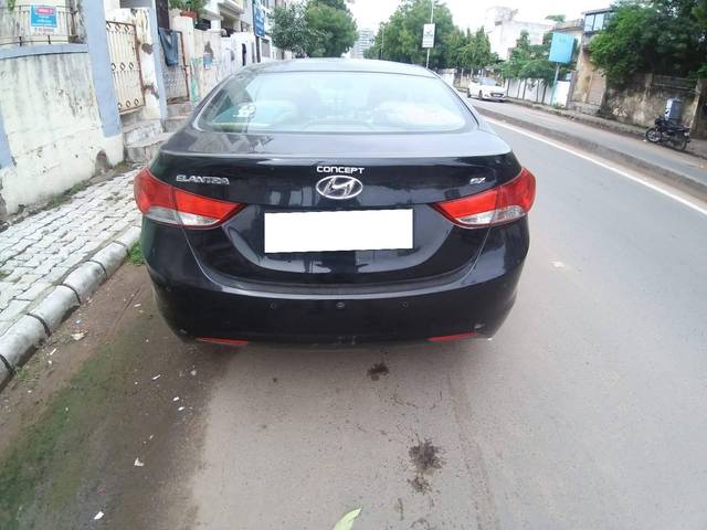 https://images10.gaadi.com/usedcar_image/4615296/original/processed_5750fe37-9b71-473c-887c-2cb7c8c56331.jpg?imwidth=6401