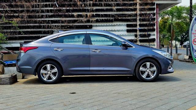 https://images10.gaadi.com/usedcar_image/4615340/original/processed_482cda681dee5fb79960bd5727b3595a.jpg?imwidth=6401