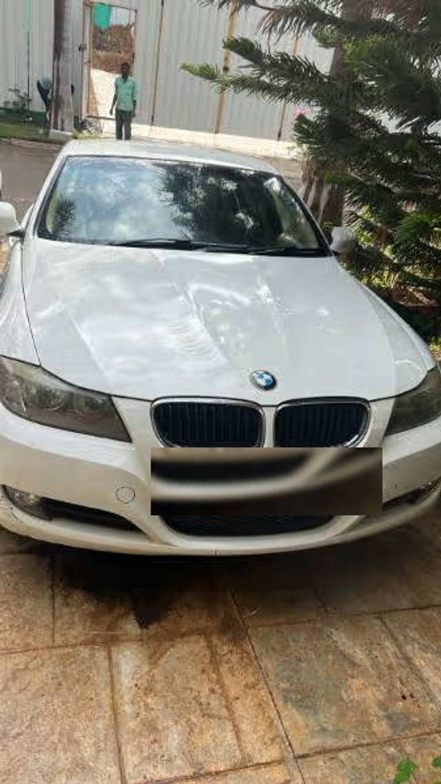 https://images10.gaadi.com/usedcar_image/4615344/original/49e7119b-159f-4595-b379-cd173740f025.png?imwidth=6401