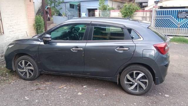 https://images10.gaadi.com/usedcar_image/4615353/original/processed_9e1cbf60-3415-4176-ab60-cf409a121ce4.jpg?imwidth=6400