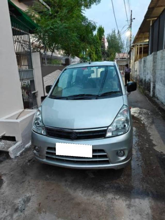https://images10.gaadi.com/usedcar_image/4615354/original/processed_80b48bed-491f-485e-adc4-1dfbadd7b5ed.jpeg?imwidth=6402