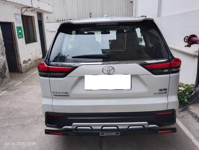 https://images10.gaadi.com/usedcar_image/4615359/original/processed_2e3ae4a5-1761-4746-ad0d-fd880b0c22bf.jpg?imwidth=6401