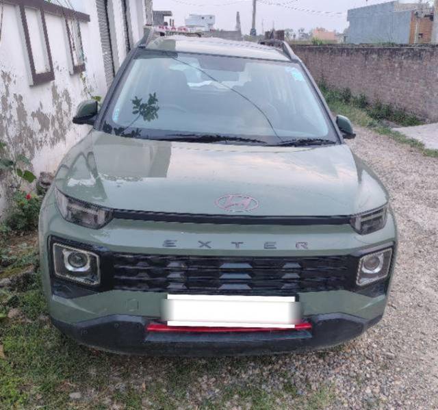 https://images10.gaadi.com/usedcar_image/4615363/original/processed_processed_6d0b6b48-66d1-40ad-885f-d6e86db10074.jpg?imwidth=6400