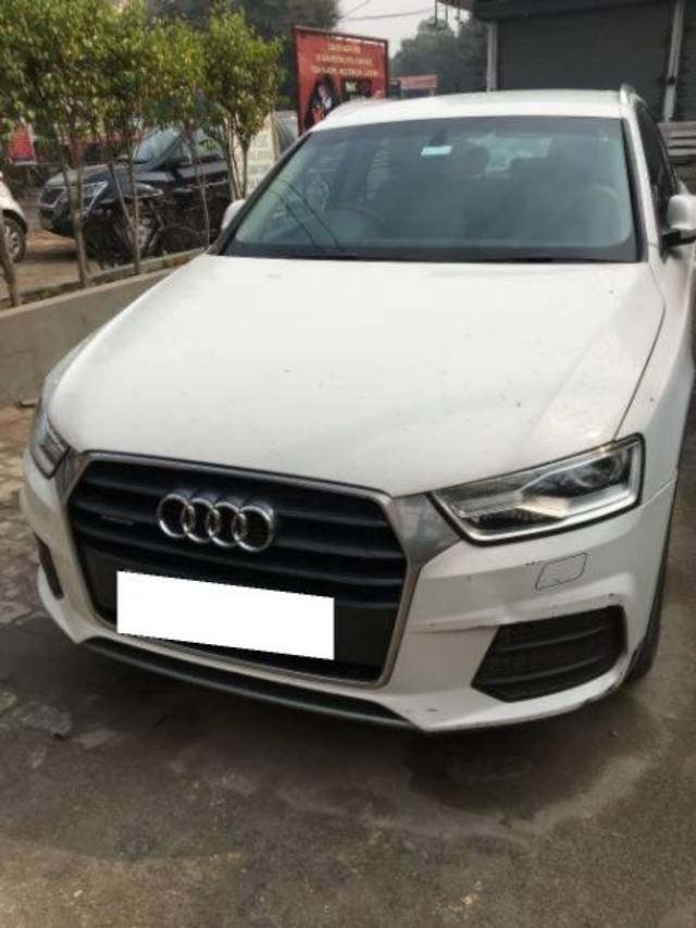 https://images10.gaadi.com/usedcar_image/4615364/original/processed_115d32d5-6947-413f-8c18-ec8848263595.jpg?imwidth=6402