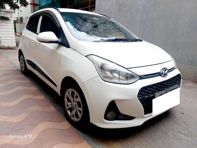 https://images10.gaadi.com/usedcar_image/4615386/original/processed_a5d73e27ba25e1e38f153ae12c32d16e.jpg?imwidth=6400