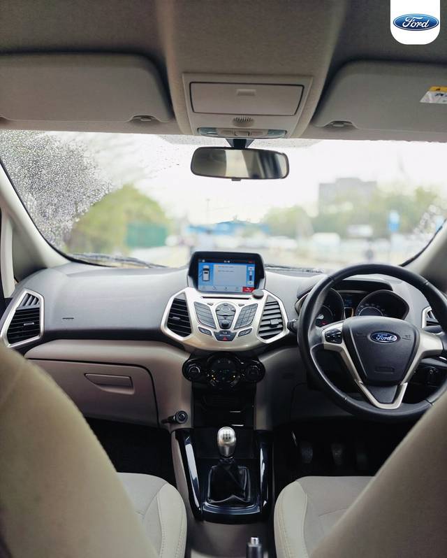 https://images10.gaadi.com/usedcar_image/4615486/original/ac4d508696426d3816007568722275df.jpeg?imwidth=6401